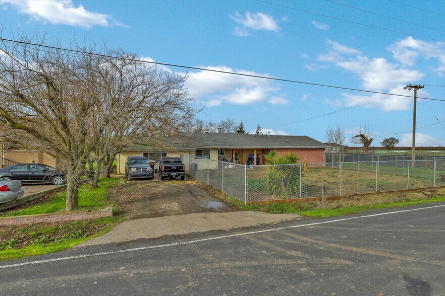 More Photos Of 5125 Kaiser Rd, Stockton Apartments For Sale