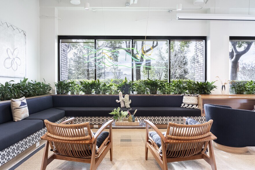 More Photos Of 3101 Park Blvd, Palo Alto Office For Lease
