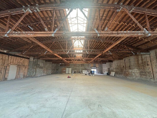 More Photos Of 3640 W Armitage Ave, Chicago Storefront For Lease