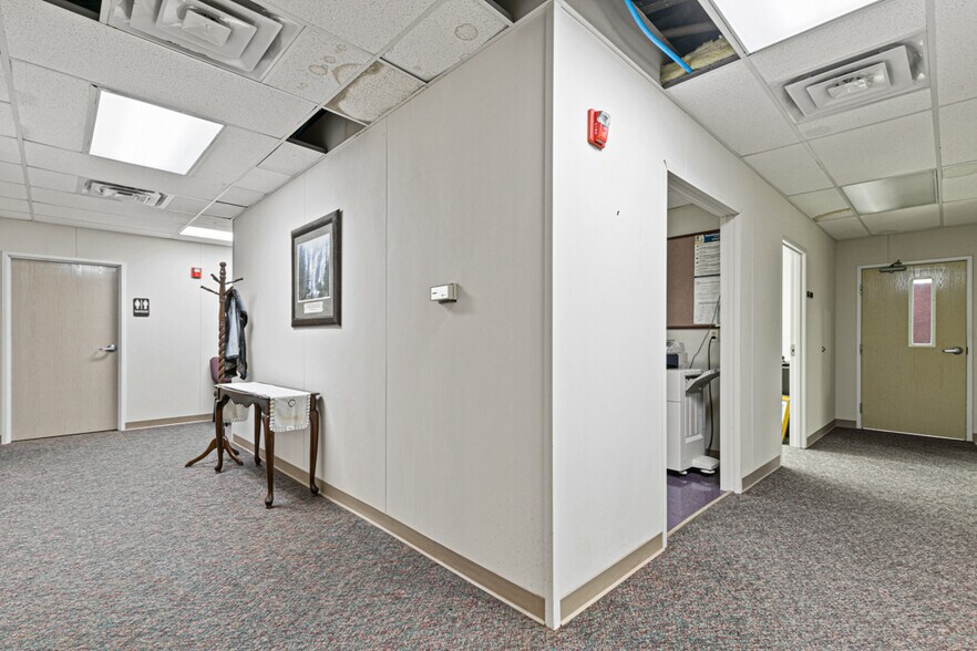 More Photos Of 2703 Wesley St, Greenville Religious Facility For Sale