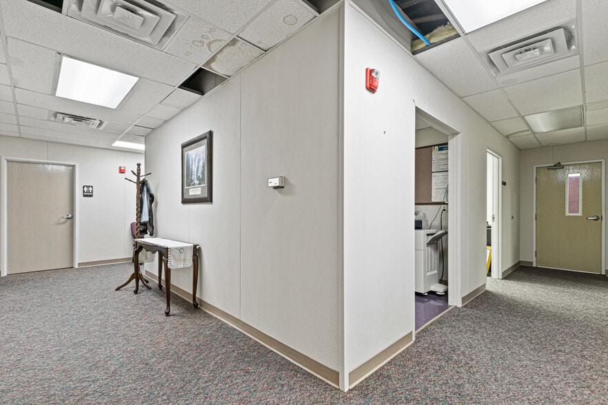 More Photos Of 2703 Wesley St, Greenville Religious Facility For Sale