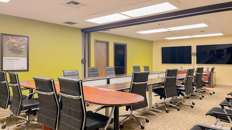 More Photos Of 2822 Oneal Ln, Baton Rouge Office For Lease