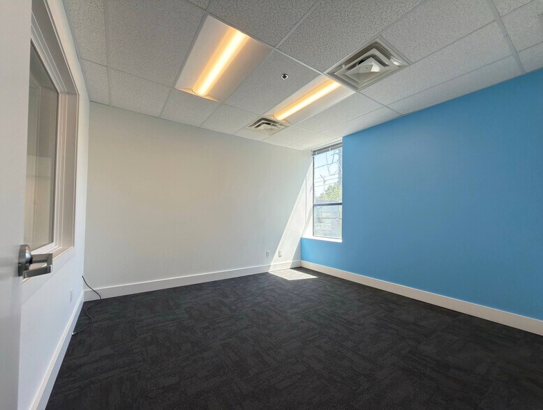 More Photos Of 118-128 W 6th Ave, Vancouver Apartments For Lease