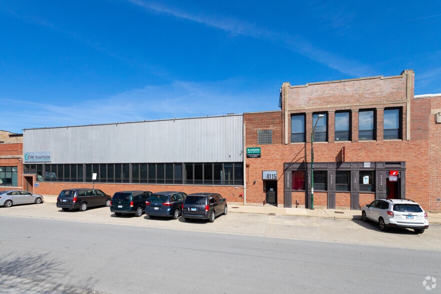 Primary Photo Of 4115-4123 N Ravenswood Ave, Chicago Loft Creative Space For Lease