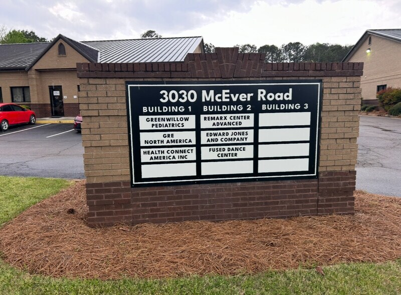 More Photos Of 3030 McEver Rd, Gainesville Medical For Sale