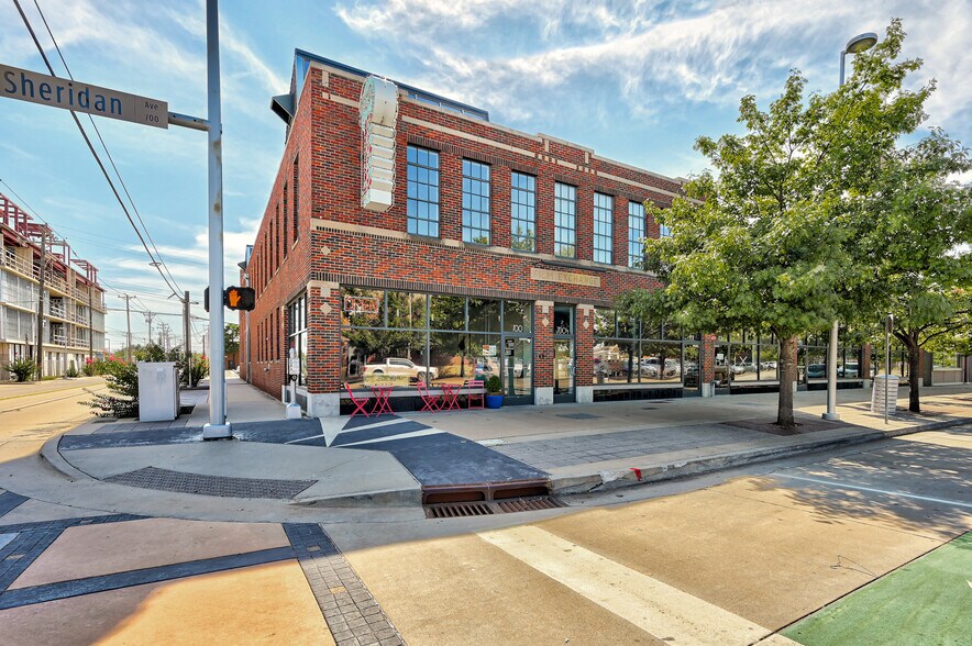 More Photos Of 702 W Sheridan Ave, Oklahoma City Office For Lease