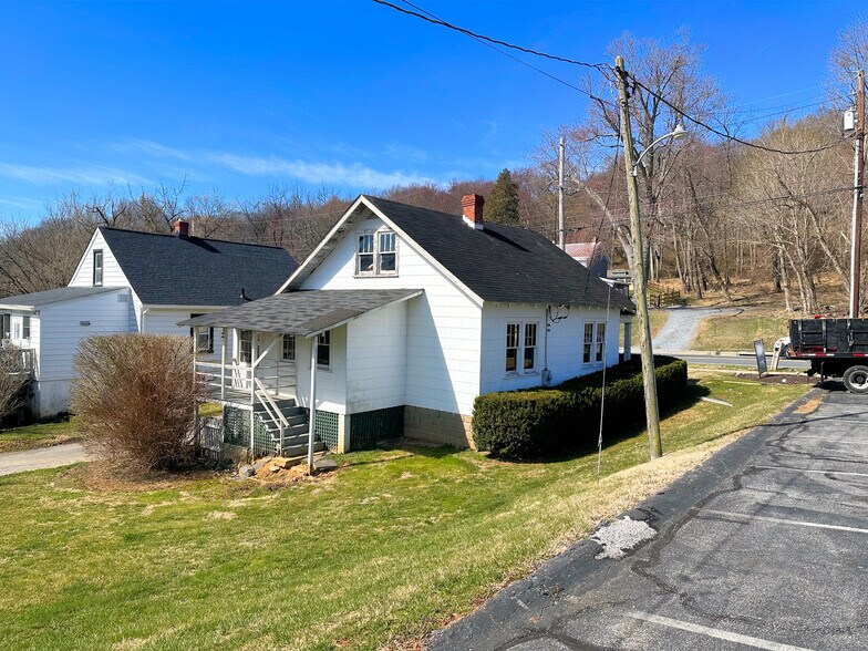 More Photos Of 26121 Frederick Rd, Clarksburg Specialty For Sale