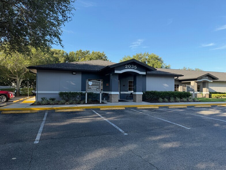 Primary Photo Of 2035-2055 Little Rd, New Port, New Port Richey Medical For Lease