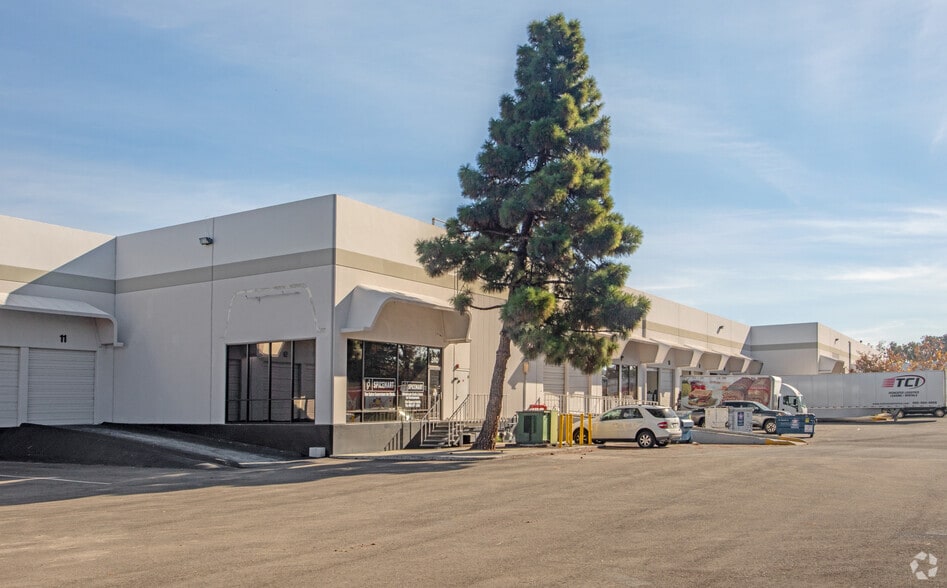 Primary Photo Of 510 E Trimble Rd, San Jose Warehouse For Lease