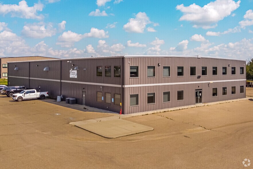 Primary Photo Of 1605 13th St, Leduc Light Manufacturing For Lease