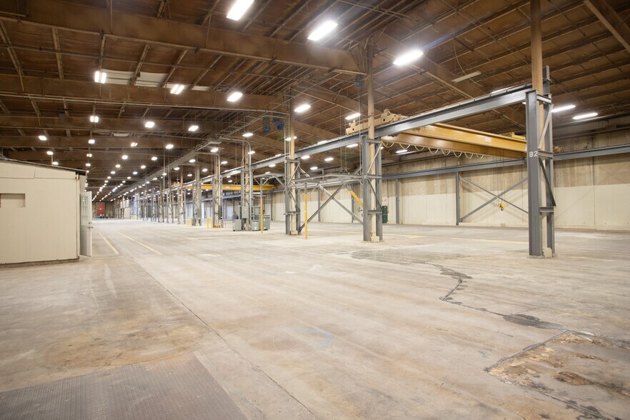 More Photos Of 63 Water St, Fall River Warehouse For Lease