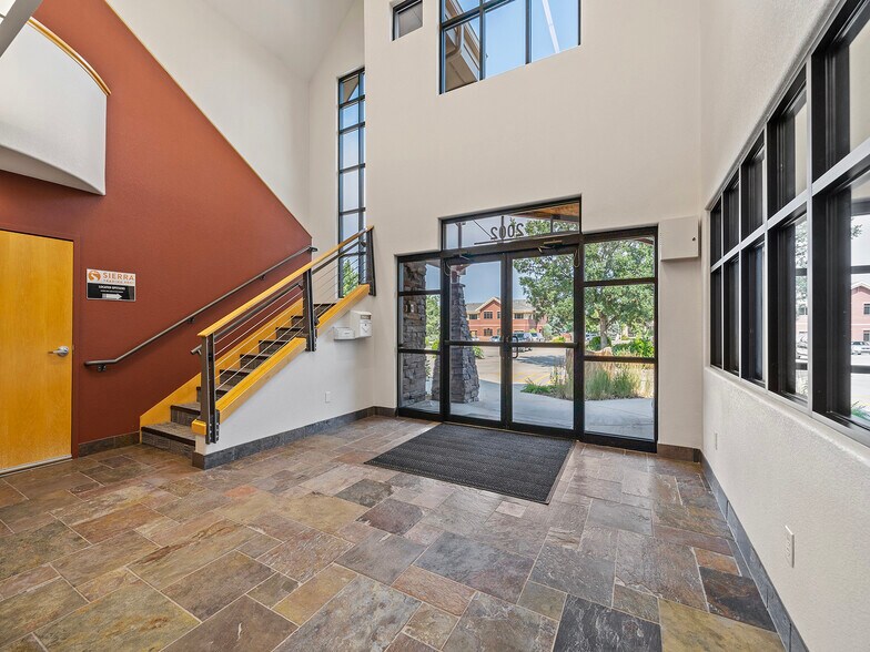 More Photos Of 2002 Caribou Dr, Fort Collins Office For Sale