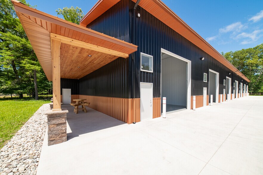 More Photos Of 5070 Industrial Park Dr, Montague Self Storage For Sale