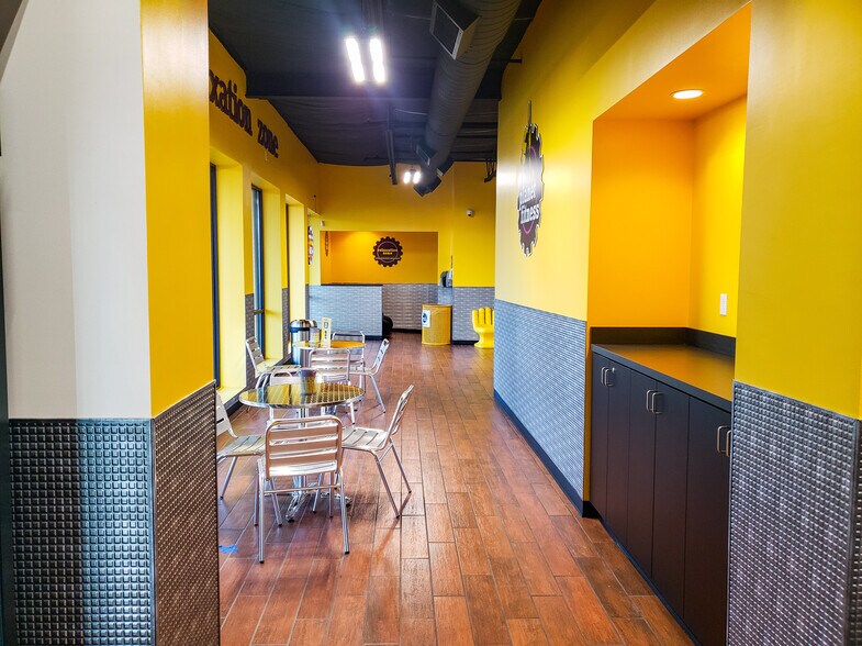 More Photos Of 1050-1056 S Bishop Ave, Rolla Storefront For Sale