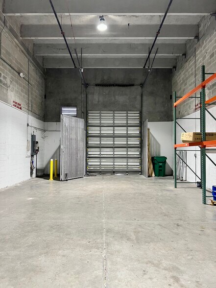 More Photos Of 1835 NW 112th Ave, Miami Warehouse For Lease