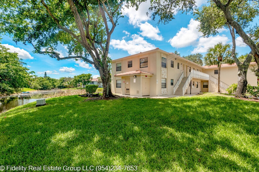 More Photos Of 11430-11442 NW 45th St, Coral Springs Apartments For Sale
