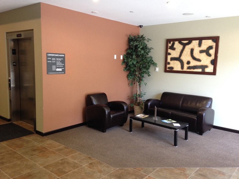 More Photos Of 3204 Smokey Point Dr, Arlington Office For Lease