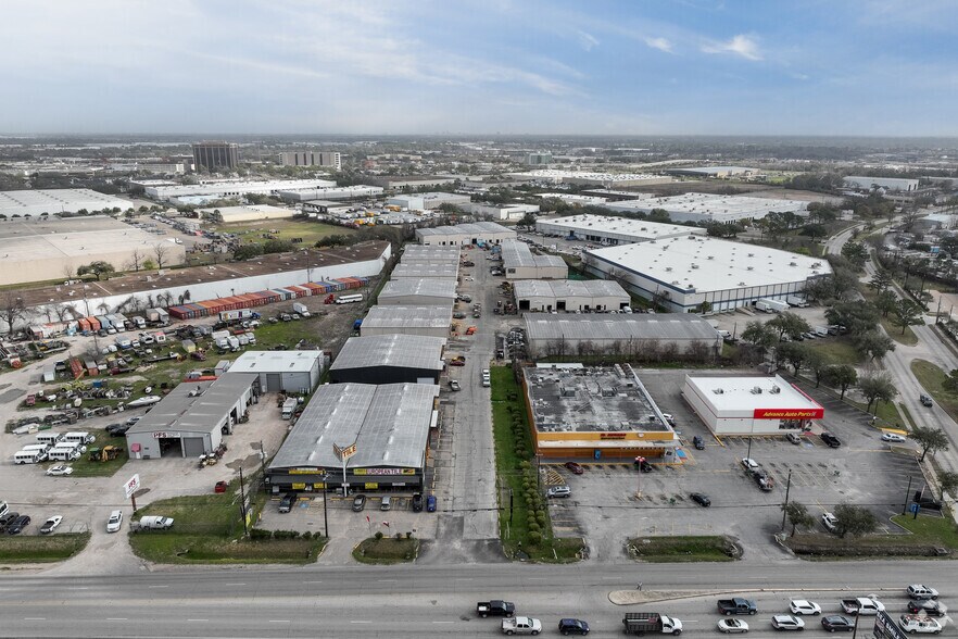 More Photos Of 12826 Hempstead Rd, Houston Unknown For Lease