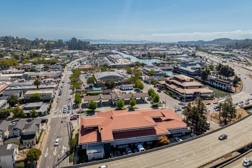 More Photos Of 851 Irwin St, San Rafael Office For Sale