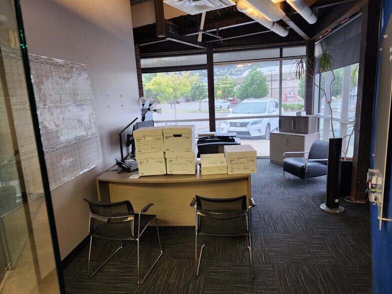 More Photos Of 13867 S Bangerter Pky, Draper Office For Lease