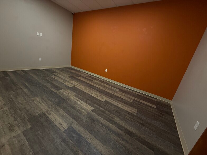 More Photos Of 4230 St Lawrence dr, New Port Richey Storefront Retail Office For Sale