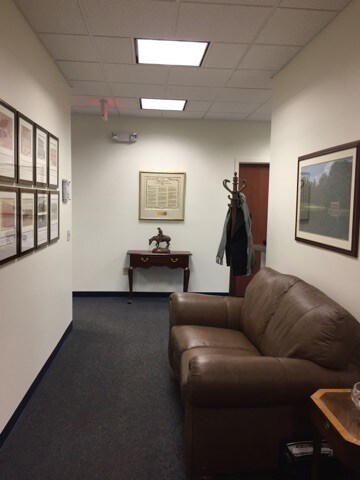 More Photos Of 100 Tolland Tpke, Manchester Storefront Retail Office For Lease