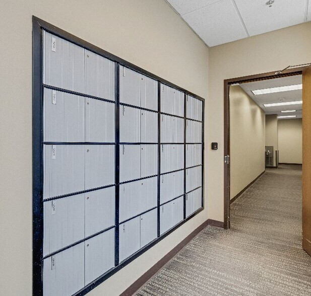 More Photos Of 301 Mount Elliott St, Detroit Office Residential For Sale