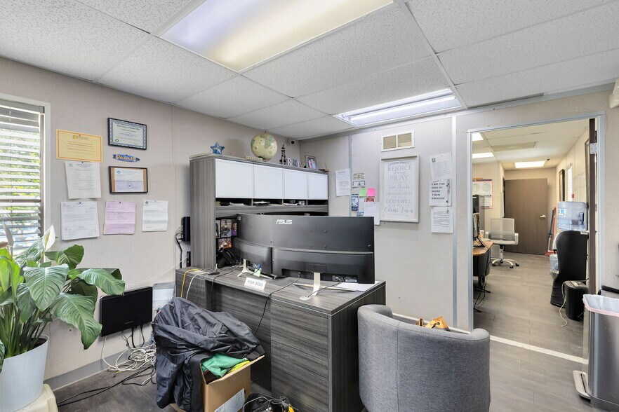 More Photos Of 2585 Jmt Industrial Dr, Apopka Industrial For Sale