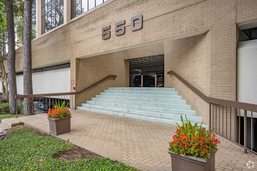 More Photos Of 550 Post Oak Blvd, Houston Office For Lease