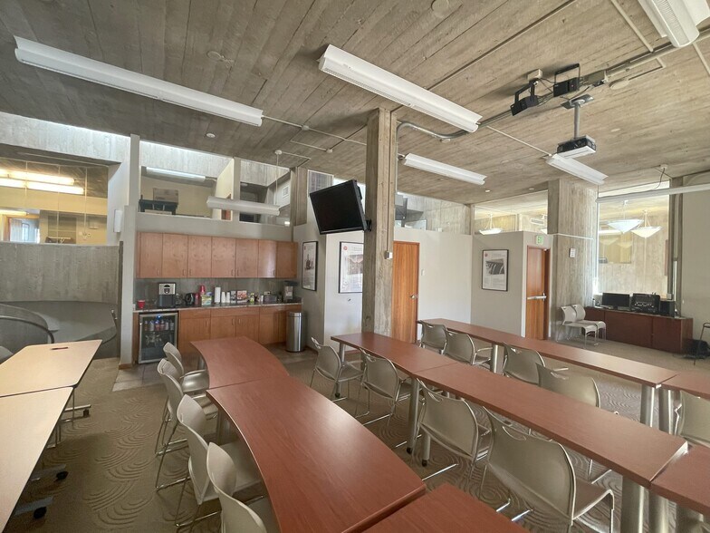 More Photos Of 4 Inverness Ct E, Englewood Office For Lease