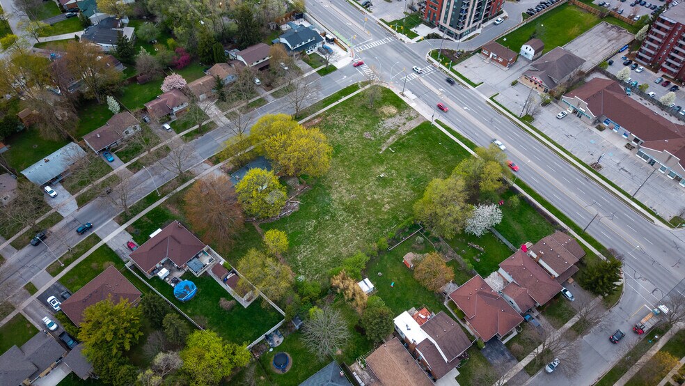 More Photos Of 180-186 Commissioners Rd W, London Land For Sale
