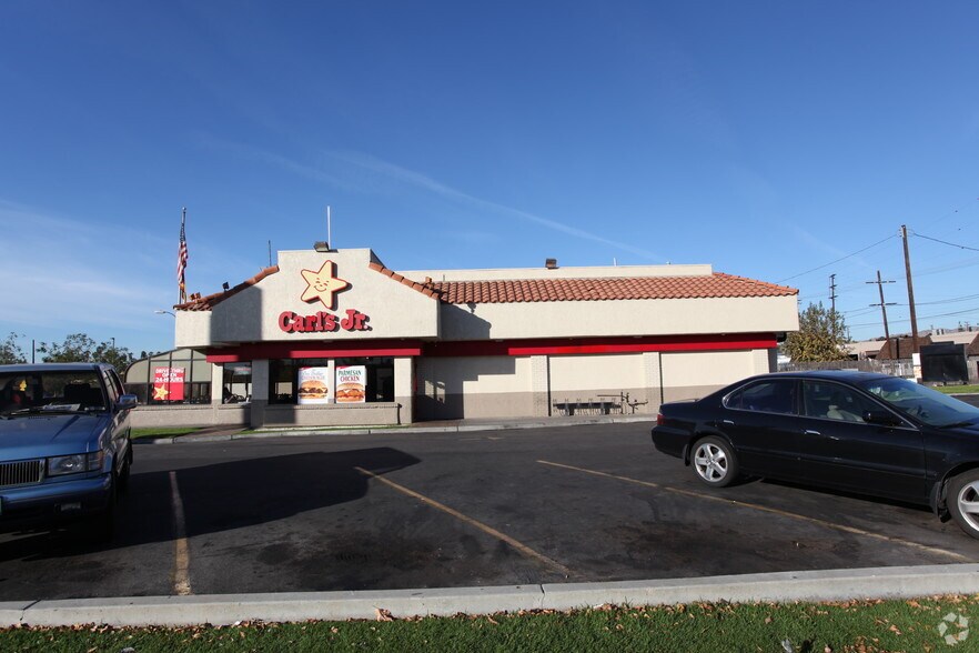 More Photos Of 21201 Sherman Way, Canoga Park Fast Food For Sale