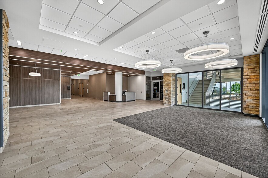 More Photos Of 9051 SSG Chris Falkel Dr, Highlands Ranch Medical For Lease