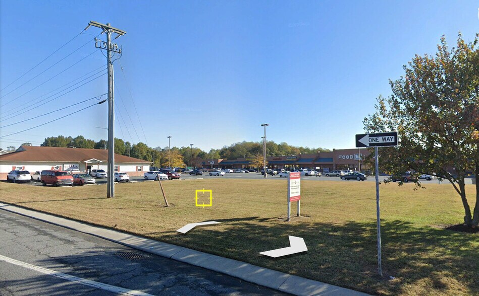 More Photos Of 0 MIDWAY DR, Harrington Freestanding For Lease