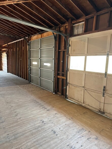 More Photos Of 96 Main st, Reinholds Warehouse For Lease