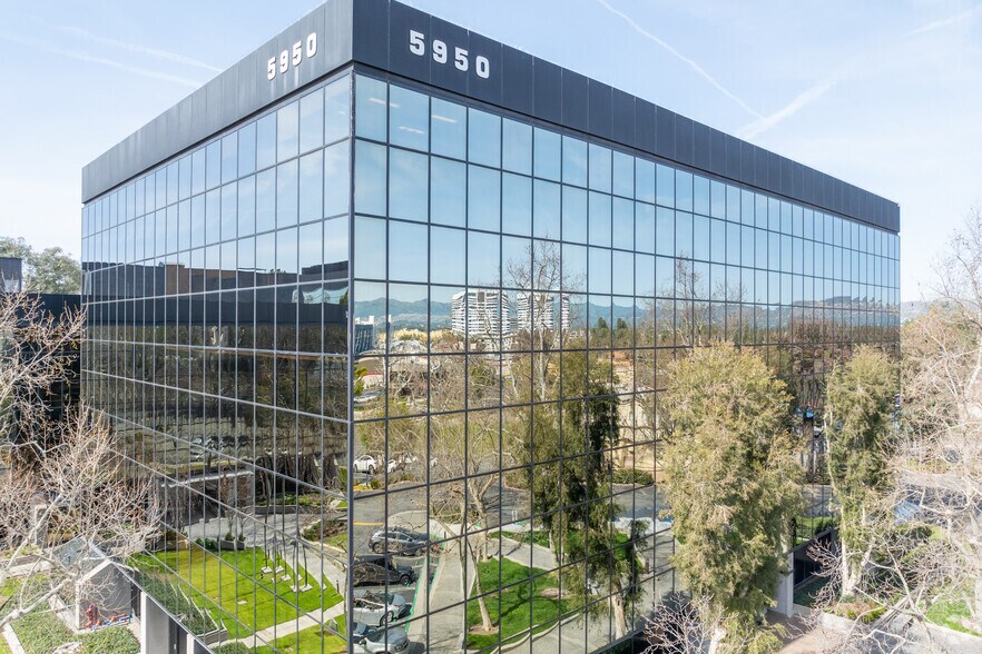 More Photos Of 5950 Canoga Ave, Woodland Hills Office For Lease