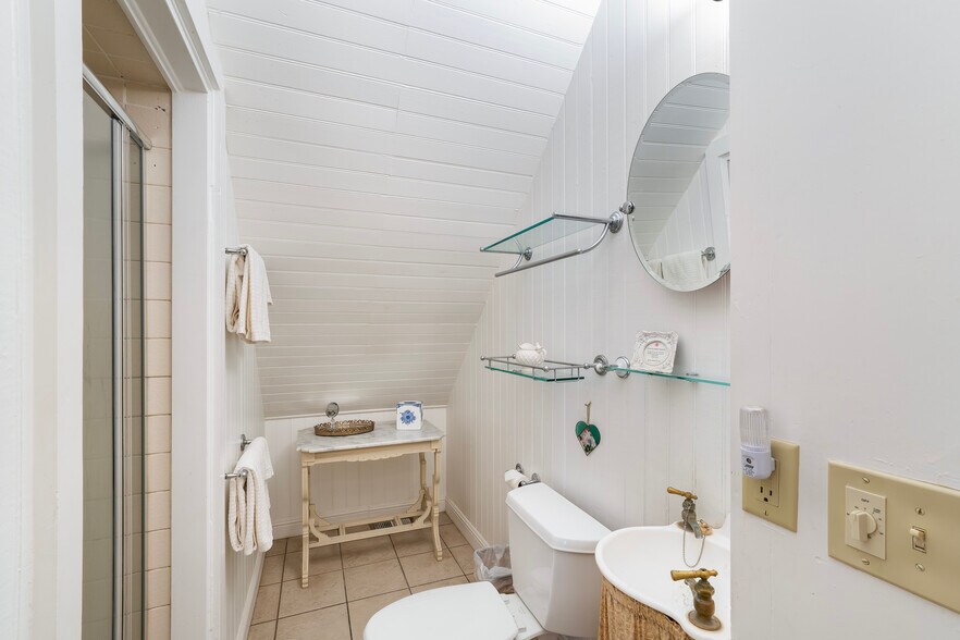 More Photos Of 12130 Highway 116, Guerneville Hospitality For Sale