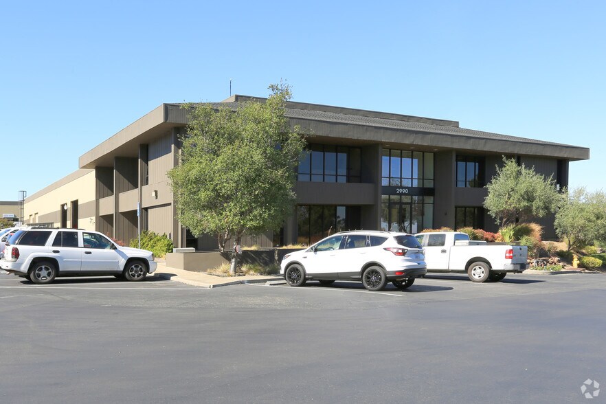 Primary Photo Of 2990 Bay Vista Ct, Benicia Manufacturing For Lease