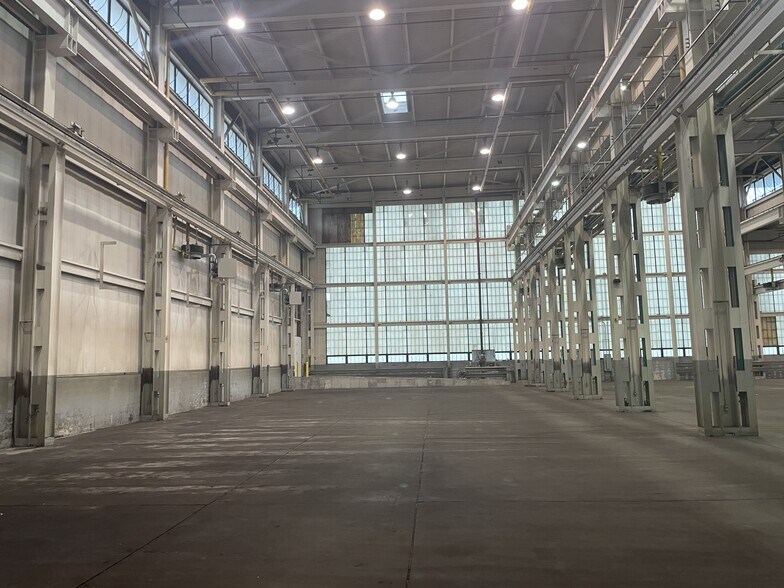 More Photos Of 619 Oak ave, Sidney Industrial For Lease