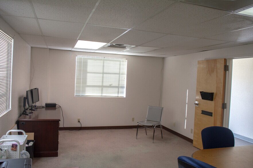 More Photos Of 5834 Price Ave, Mcclellan Office For Lease