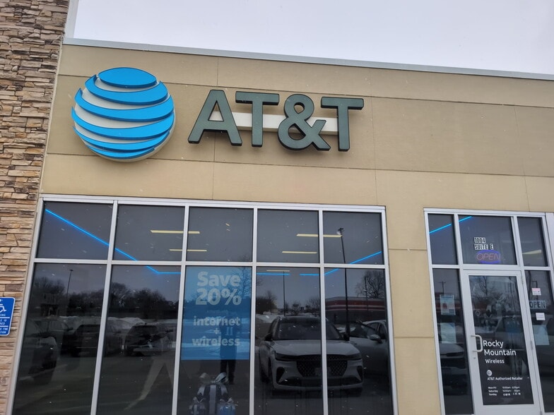 Primary Photo Of 1004 18th Ave NW, Austin Storefront For Lease