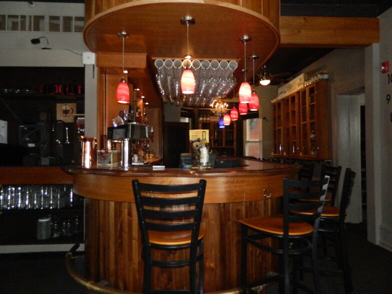 More Photos Of 304 Hawley Ave, Syracuse Restaurant For Lease