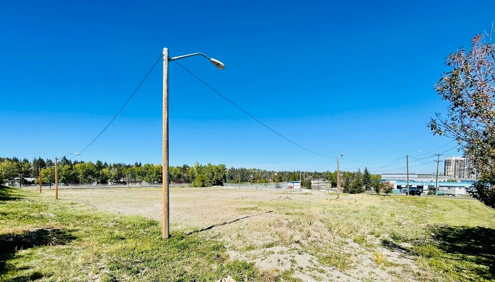 More Photos Of 9527 Horton Rd SW, Calgary Land For Sale
