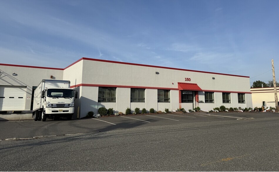 Primary Photo Of 150 Louis St, South Hackensack Warehouse For Lease