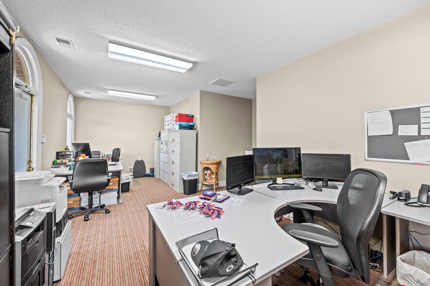More Photos Of 1348 Matthews Township Pky, Matthews Office For Sale