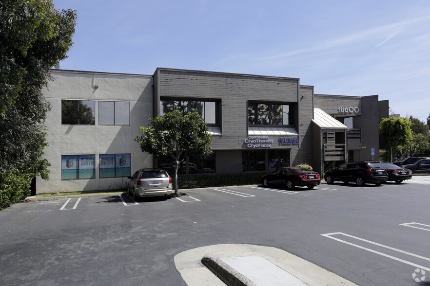 More Photos Of 18600 Main St, Huntington Beach Medical For Lease