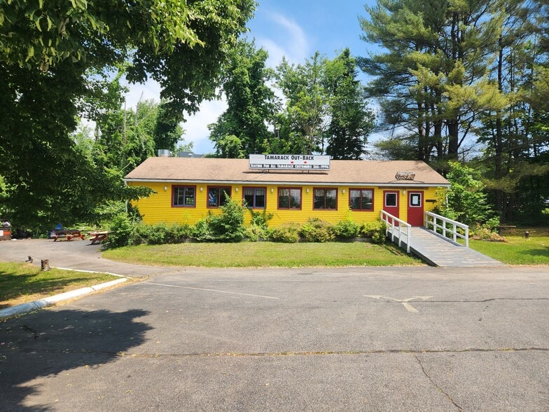 More Photos Of 691 Endicott St N, Laconia Restaurant For Sale