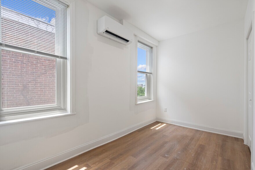 More Photos Of 1618 S Broad St, Philadelphia Apartments For Sale