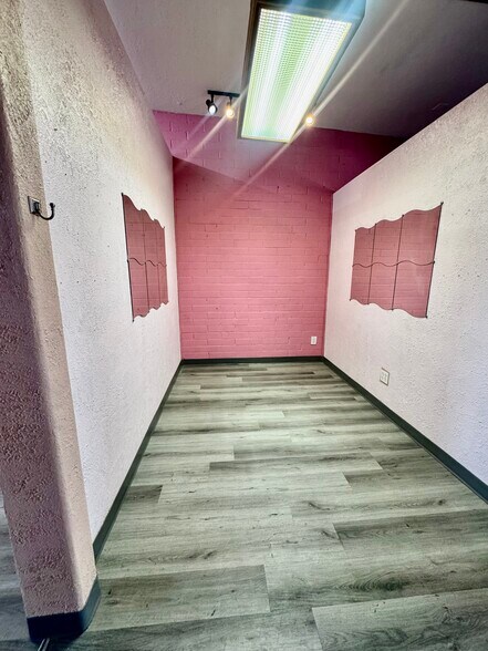 More Photos Of 11827 N Saguaro Blvd, Fountain Hills General Retail For Lease