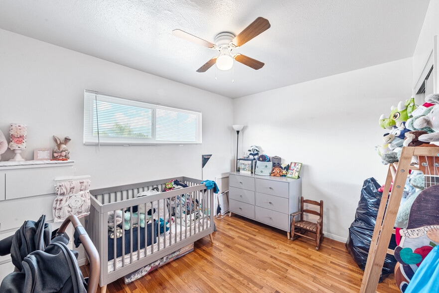 More Photos Of 5738 Meade Ave, San Diego Apartments For Sale
